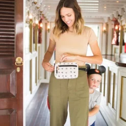 Disney Baby Petunia Pickle Bottom Belt Bag - Mickey Mouse -Baby Products Store GUEST 1800eebb 8bc4 44ea 882f 60da3f78f0ec