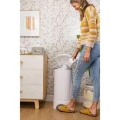 Munchkin UV Snap, Seal & Toss Diaper Pail Refill Bags - 20pk -Baby Products Store GUEST 2207dfaa 8229 4d6f bde8 b562d92bcf1a