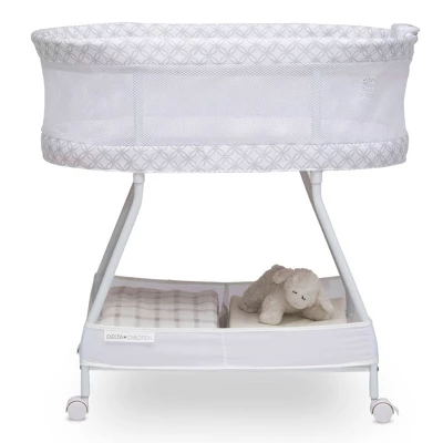 Delta Children Sweet Dreams Bassinet With Airflow Mesh - Gray Infinity 4 Delta Children Sweet Dreams Bassinet With Airflow Mesh - Gray Infinity - Image 2