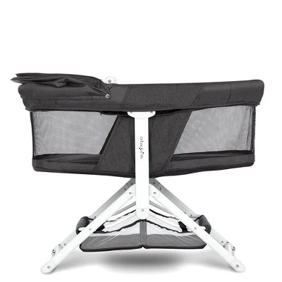 Dream On Me JPMA Certified Insta Fold Bassinet And Cradle 8 Dream On Me JPMA Certified Insta Fold Bassinet And Cradle - Image 6