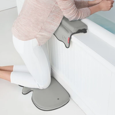 Skip Hop Moby Bath Kneeler - Gray 3 Skip Hop Moby Bath Kneeler - Gray