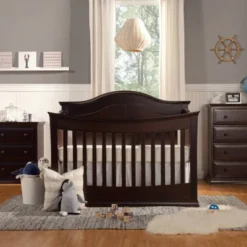DaVinci Meadow 4-in-1 Convertible Crib