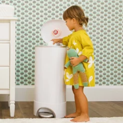 Munchkin STEP Diaper Pail, Powered By Arm & Hammer 14 Munchkin STEP Diaper Pail, Powered By Arm & Hammer -Baby Products Store GUEST b9d822ce 784c 4b02 a2c0 45aedec875b4 1