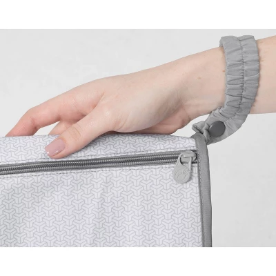 Lulyboo Portable Diaper Changing Pouch - Bubbles 8 Lulyboo Portable Diaper Changing Pouch - Bubbles - Image 6